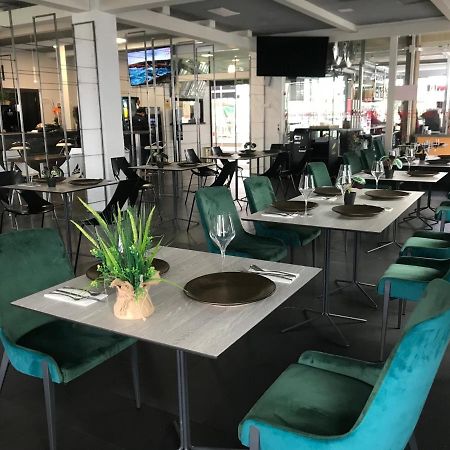 Hotel Chips Ferrol Narón Kültér fotó